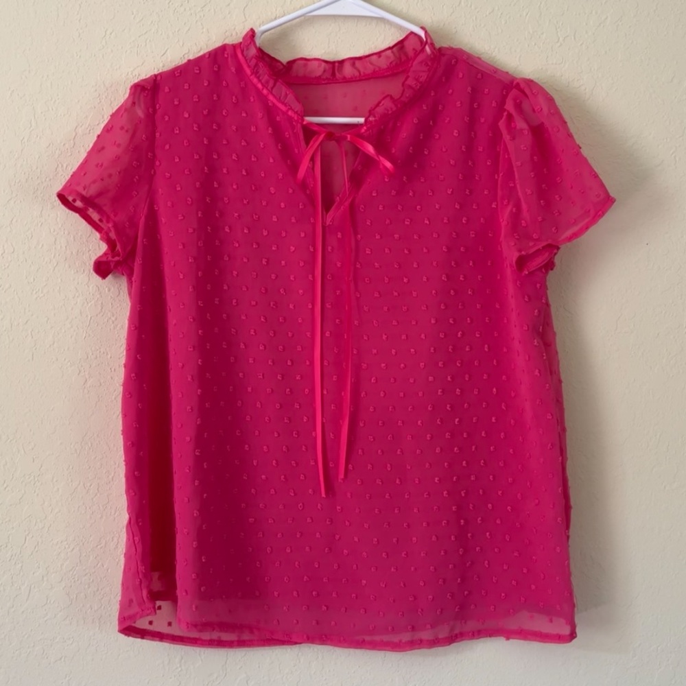 Women’s Hot Pink Blouse. Size M. Never worn.